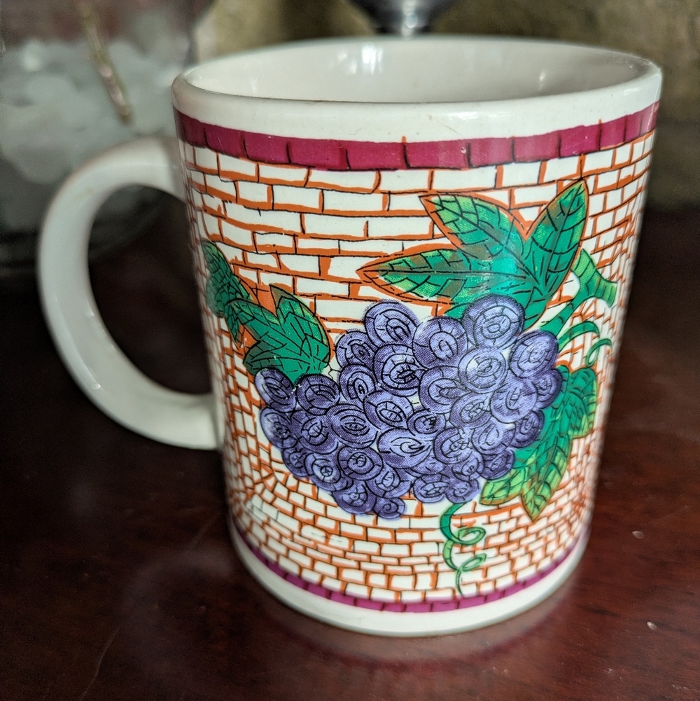 Vintage Grape Mug